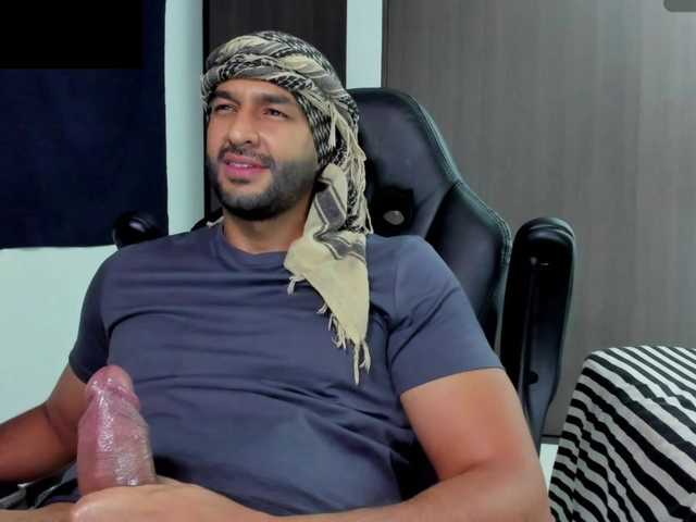 Handsoman11