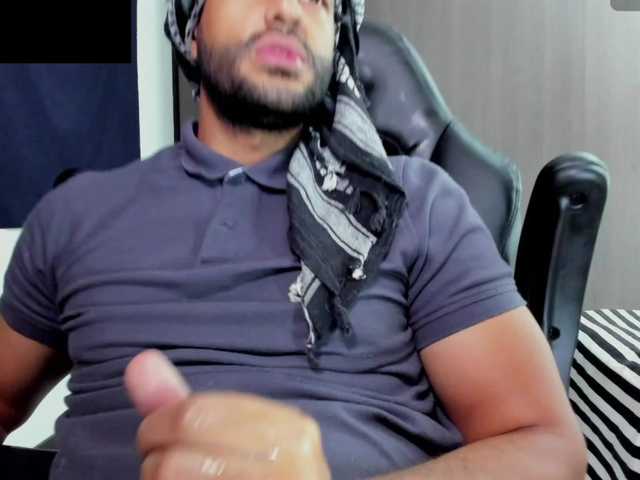 Handsoman11