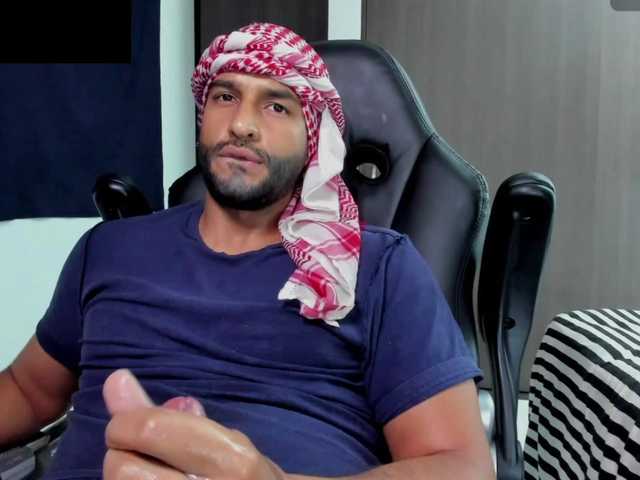 Handsoman11