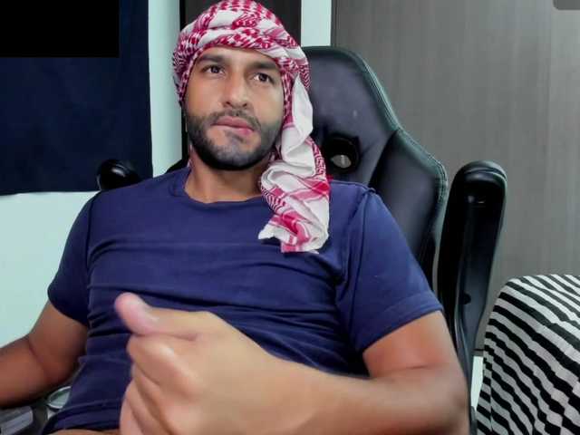 Handsoman11