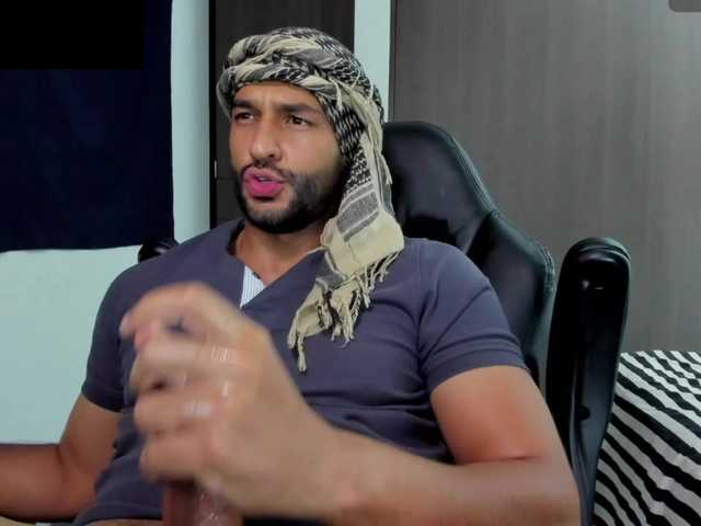 Handsoman11