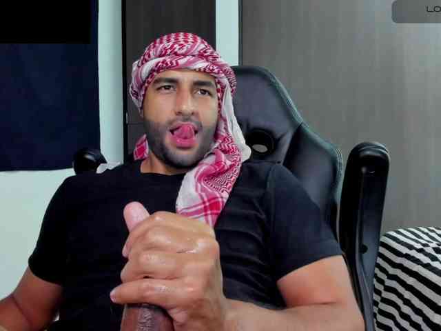 Handsoman11