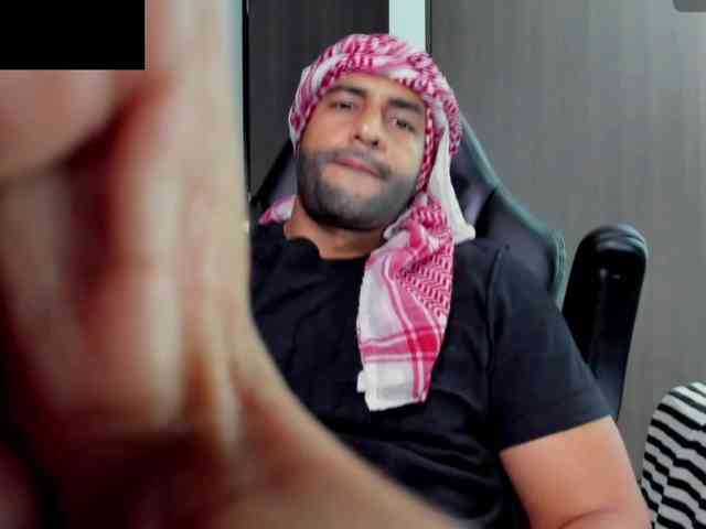 Handsoman11