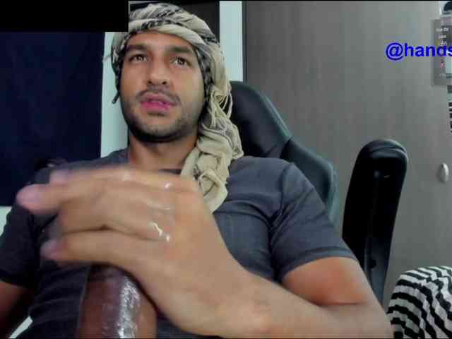 Handsoman11 Handsoman11