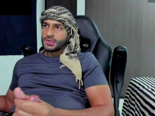 Handsoman11