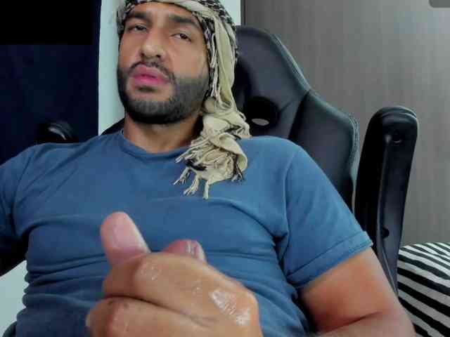 Handsoman11