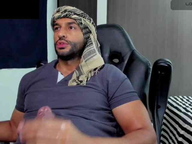 Handsoman11