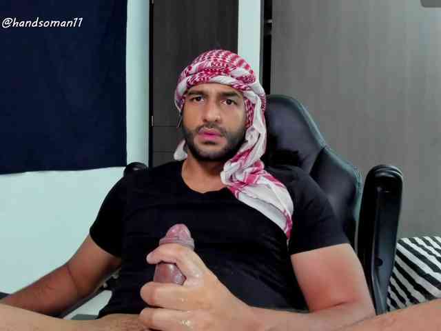 Handsoman11