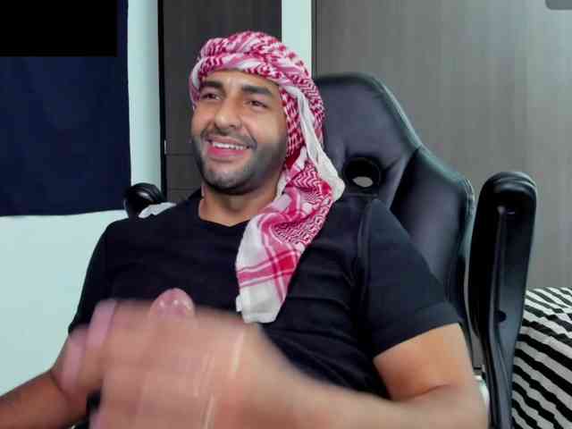 Handsoman11