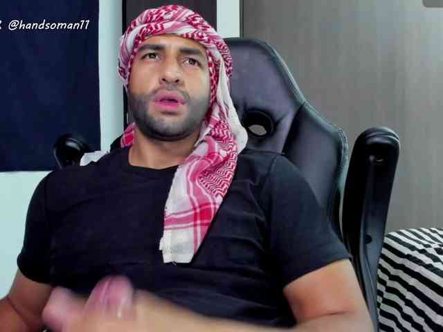 Handsoman11