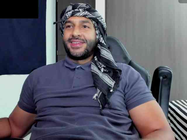 Handsoman11