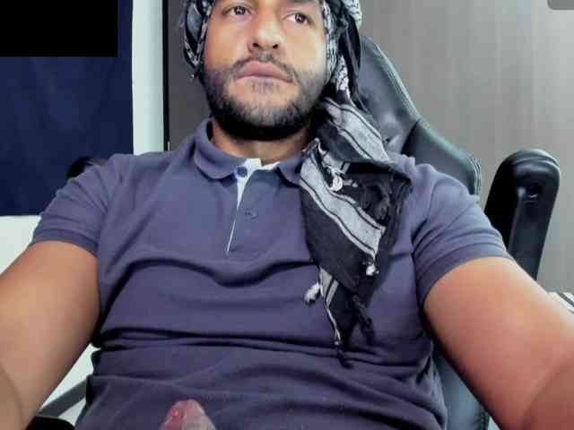 Handsoman11