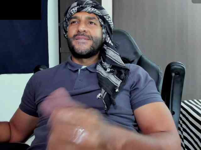 Handsoman11