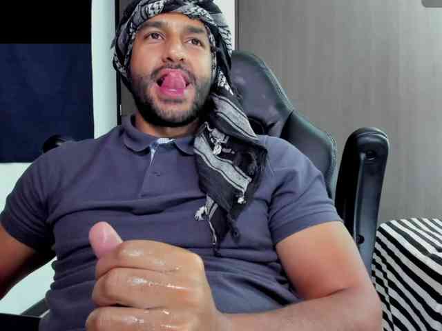 Handsoman11