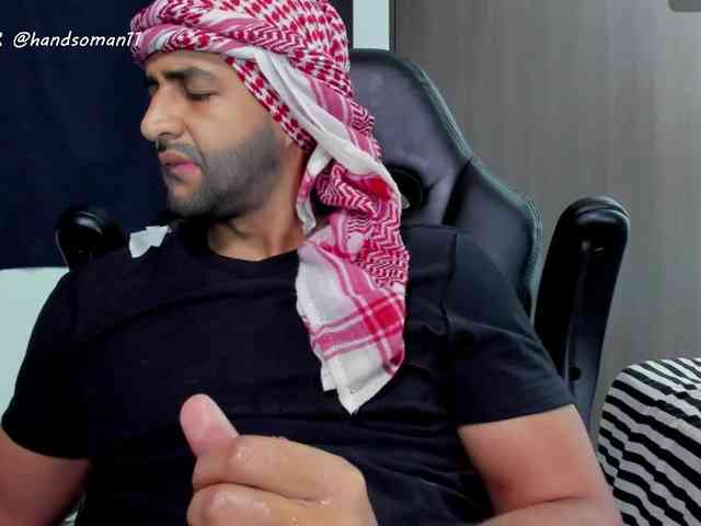 Handsoman11