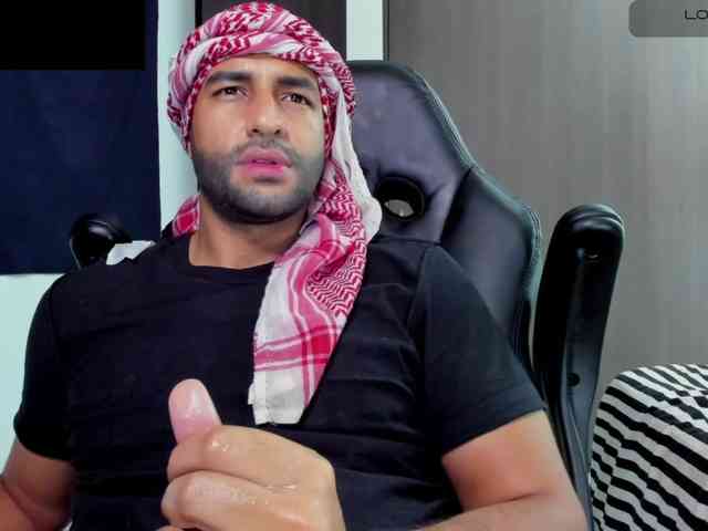 Handsoman11