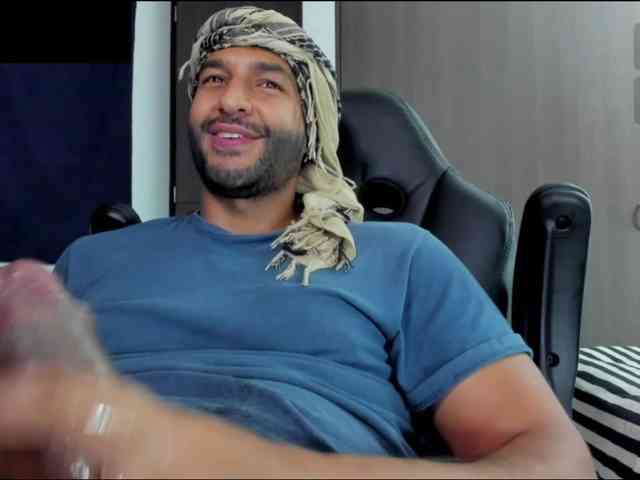 Handsoman11 Handsoman11