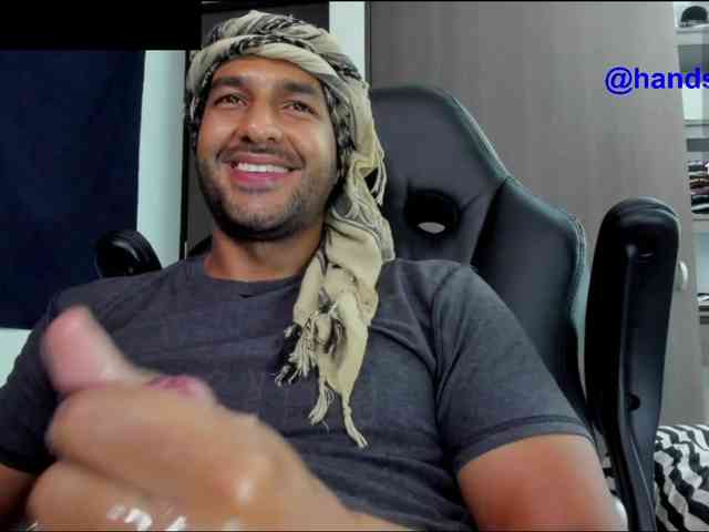 Handsoman11 Handsoman11