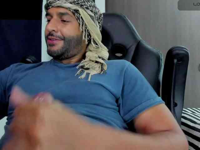 Handsoman11 Handsoman11
