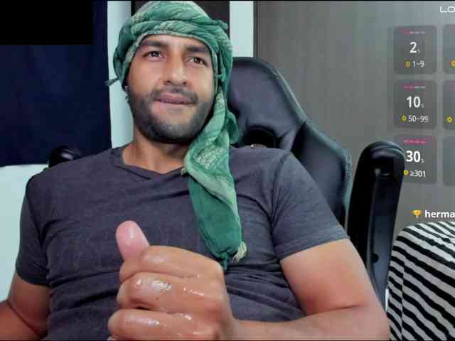 Handsoman11 Handsoman11