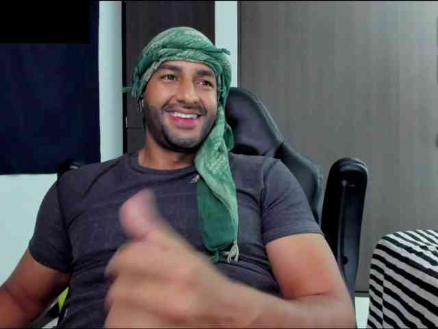 Handsoman11 Handsoman11