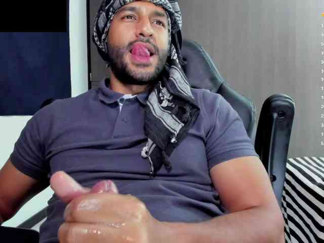 Handsoman11 Live Webcam on {site_name}