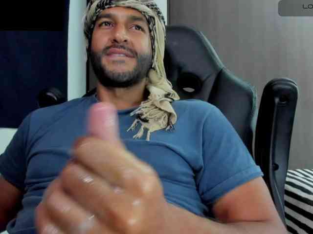 Handsoman11