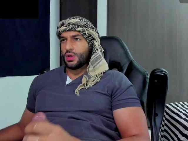 Handsoman11