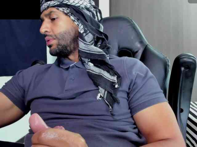 Handsoman11