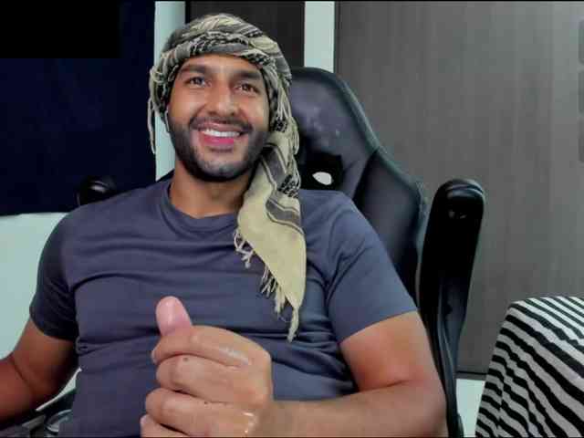 Handsoman11 Handsoman11