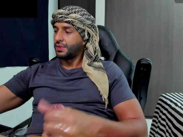Handsoman11