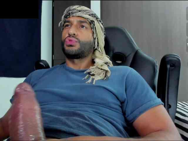 Handsoman11 Handsoman11