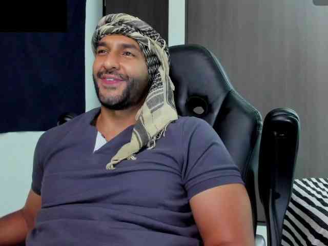 Handsoman11