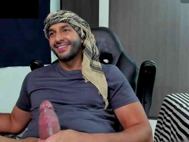 Handsoman11