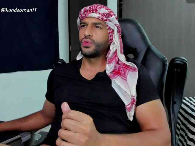 Handsoman11