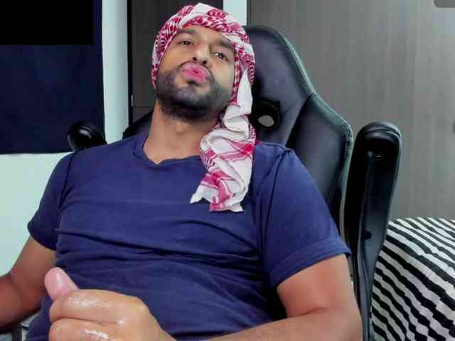 Handsoman11