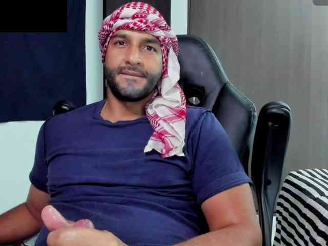 Handsoman11