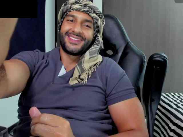 Handsoman11