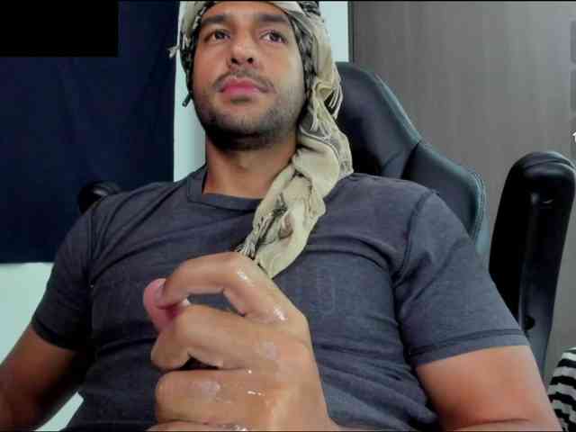 Handsoman11 Handsoman11