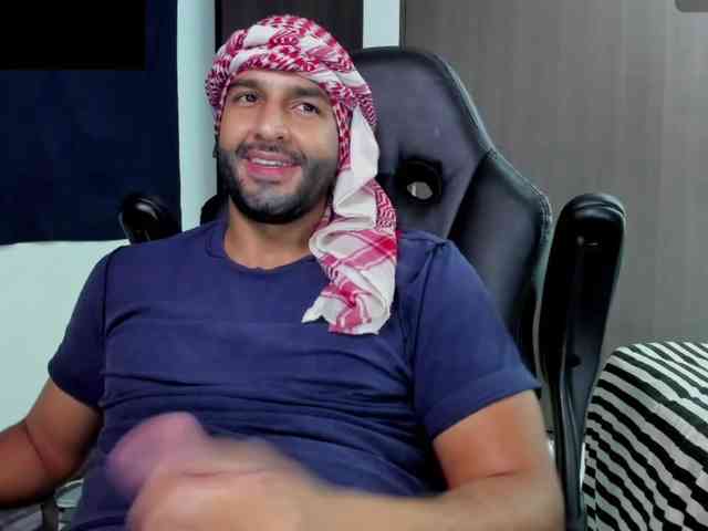 Handsoman11