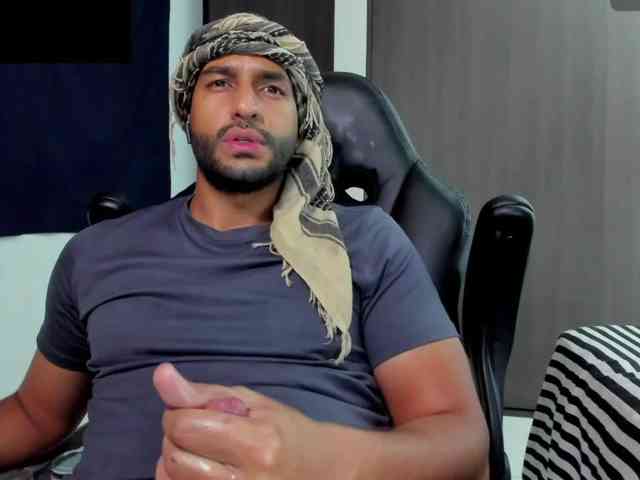 Handsoman11