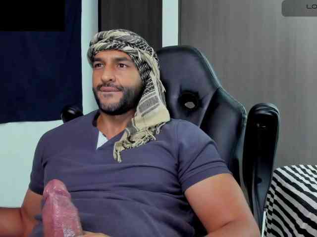 Handsoman11