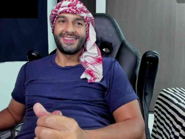 Handsoman11