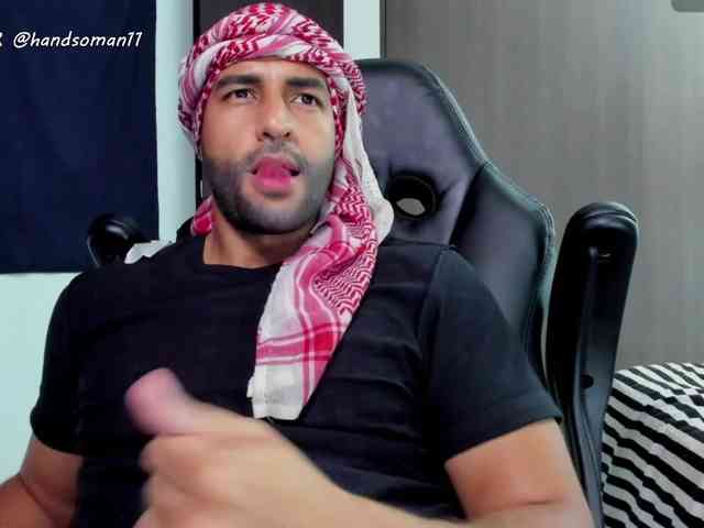 Handsoman11