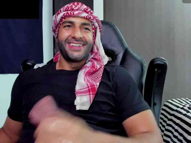 Handsoman11