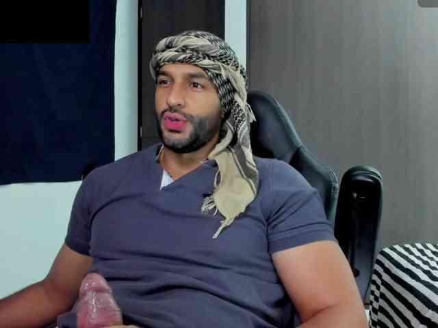 Handsoman11