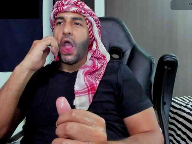 Handsoman11