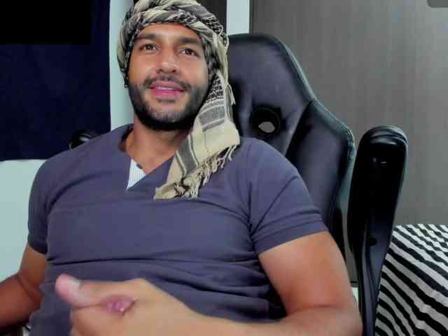 Handsoman11