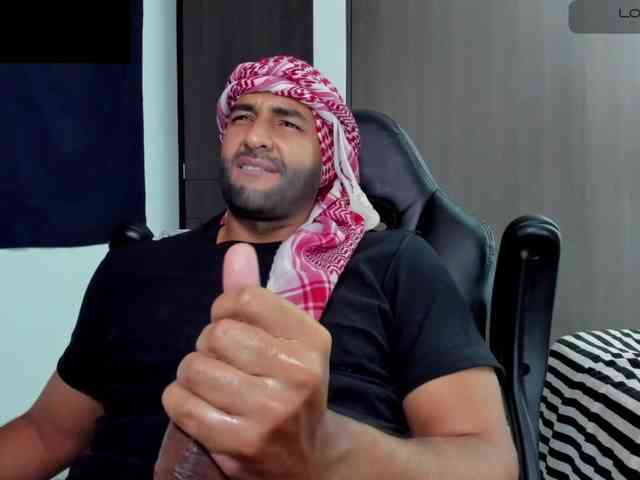Handsoman11