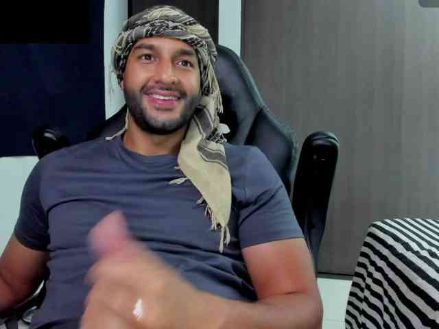Handsoman11